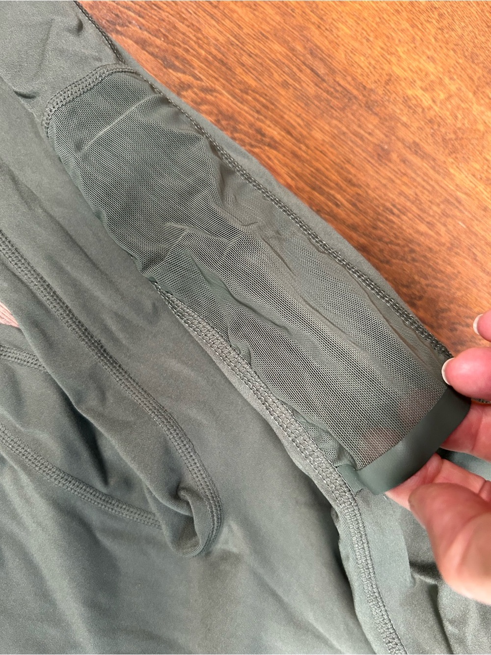 Fabletics OliveGreen Motion365 Seamless Active leggings, 1waist+2side leg pkts. - Picture 4 of 7